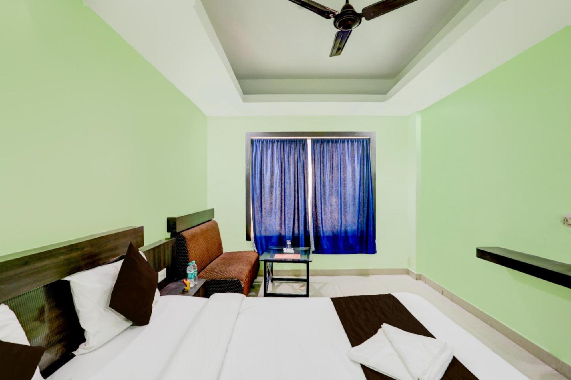 Deep Ganga Inn Near Sea Beach By Morservices Puri Exterior foto